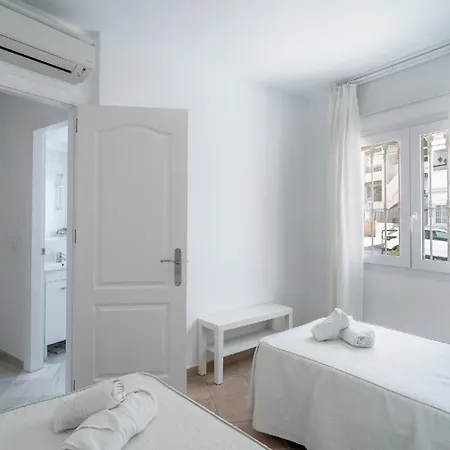 Apartment Fuer 4 Personen Ca 50 Qm In Nerja, Andalusien Costa Del Sol *