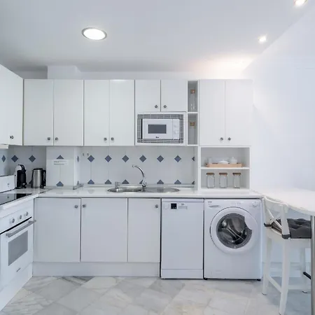 Fuer 4 Personen Ca 50 Qm In Nerja, Andalusien Costa Del Sol Apartment *